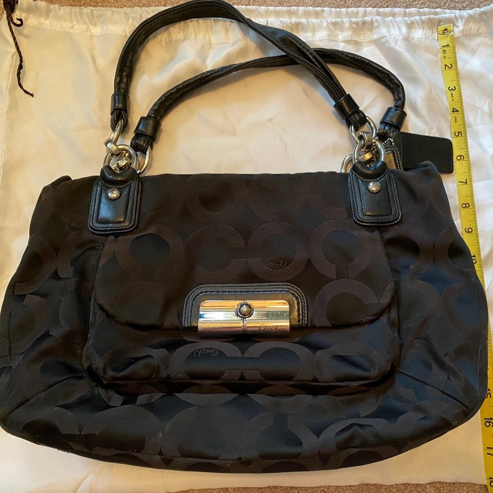 Used, Coach Kristen Signature Fabric Shoulder Bag